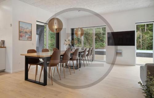 Krejbjerg House | Beautiful Home In Ejstrupholm
