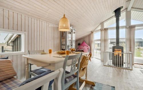 Havnsø House | Beautiful Home In Føllenslev With Wifi