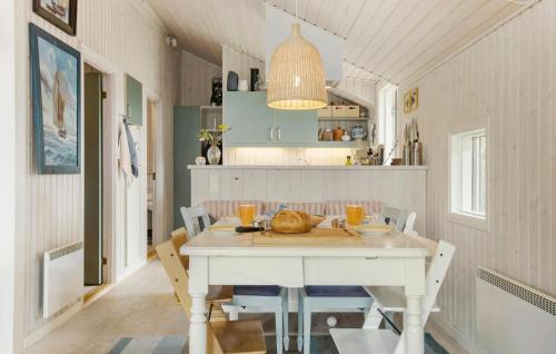 Havnsø House | Beautiful Home In Føllenslev With Wifi