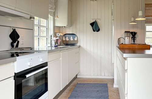Fjerritslev House | Beautiful home in Fjerritslev with house sea view