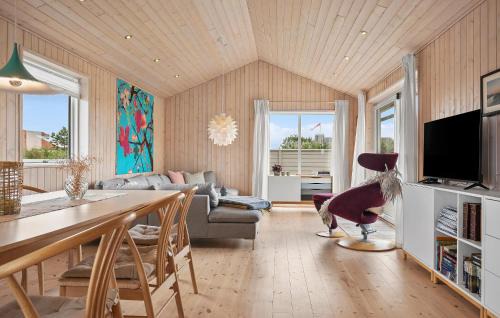 Nordstrand House | Beautiful Home In Frederikshavn With Wifi