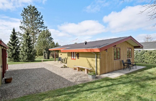 Farvang House | Beautiful home in Fårvang with sauna