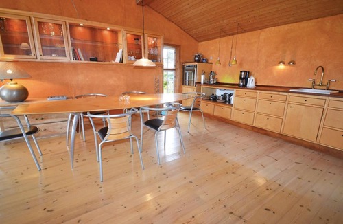 Faxe House | Beautiful home in Faxe with WiFi