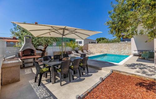 Fazana House | Beautiful Home In Fazana