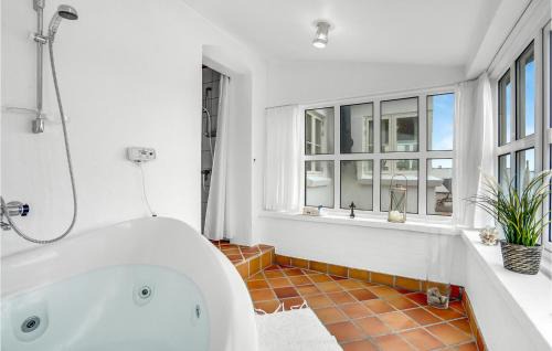 Frostrup House | Beautiful Home In Frøstrup With Sauna