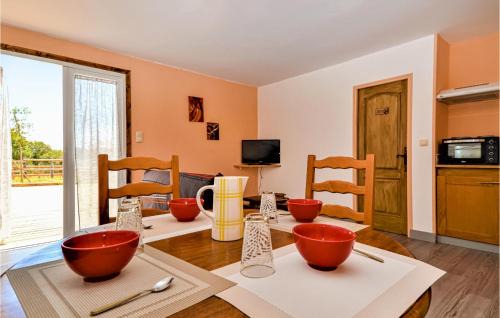 Mejannes-le-Clap House | Beautiful Home In Méjannes-Le-Clap