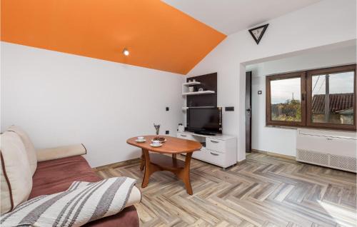 Gabonjin House | Beautiful Home In Gabonjin With Sauna