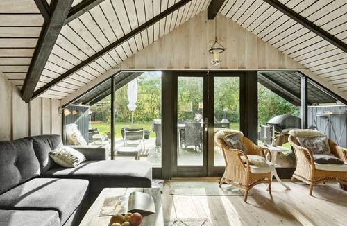 Gedesby House | Beautiful home in Gedser with WiFi