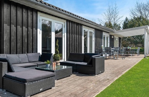 Gilleleje House | Beautiful home in Gilleleje with sauna