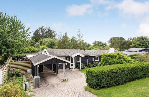 Gilleleje House | Beautiful home in Gilleleje with sauna
