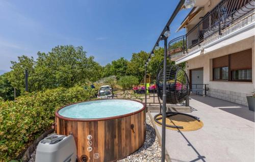 Sodici Apartment | Beautiful Home In Glavani