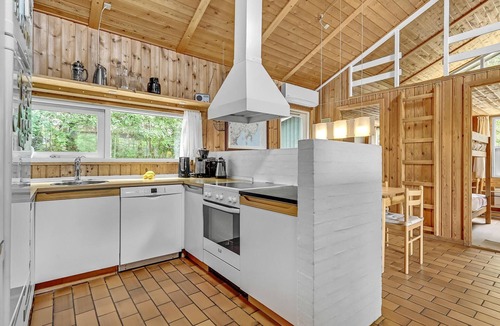 Fjellerup Strand House | Beautiful home in Glesborg with sauna
