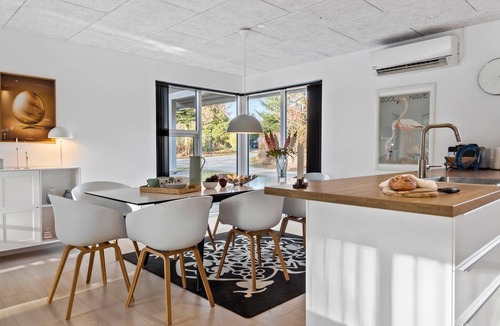 Glesborg House | Beautiful home in Glesborg