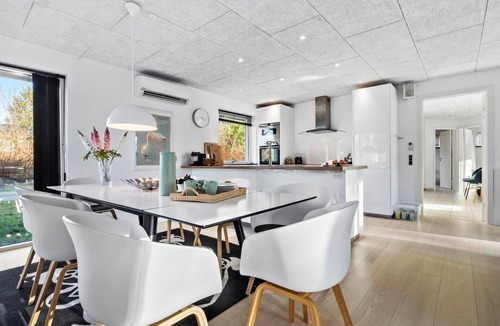 Glesborg House | Beautiful home in Glesborg