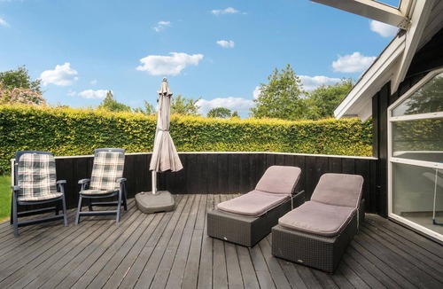 Reersø House | Beautiful home in Gørlev with kitchen