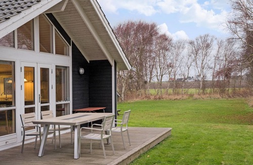 Venemose House | Beautiful home in Gørlev with WiFi