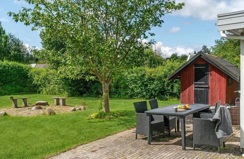 Grevinge House | Beautiful home in Grevinge with kitchen