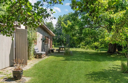 Atterup House | Beautiful home in Grevinge with kitchen