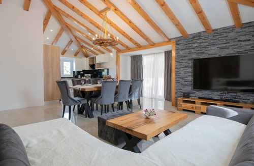 Grubine House | Beautiful home in Grubine with sauna