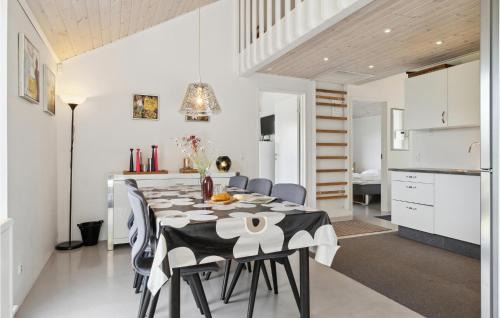 Hojby House | Beautiful Home In Højby