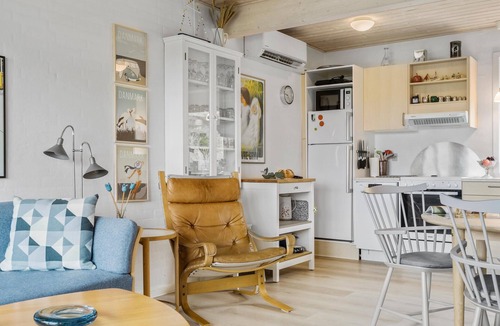 Hvide Sande House | Beautiful home in Hvide Sande with WiFi