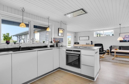 Hvide Sande House | Beautiful home in Hvide Sande with WiFi