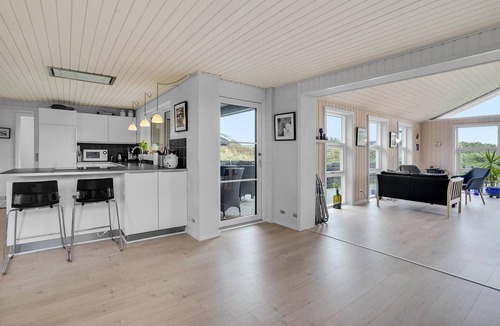 Hvide Sande House | Beautiful home in Hvide Sande with WiFi