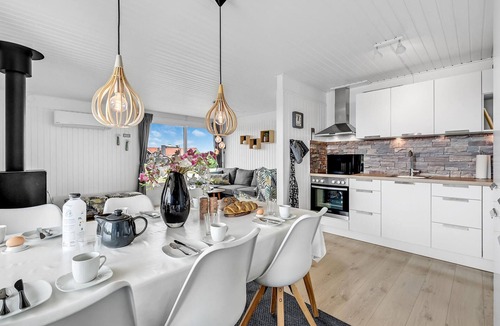 Bjerregard Strand House | Beautiful home in Hvide Sande with sauna