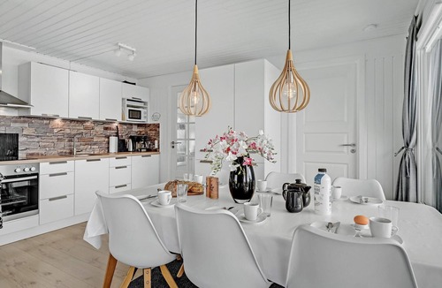 Bjerregard Strand House | Beautiful home in Hvide Sande with sauna