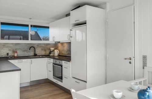 Bjerregaard House | Beautiful home in Hvide Sande with WiFi