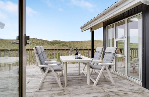 Argab House | Beautiful home in Hvide Sande with sauna