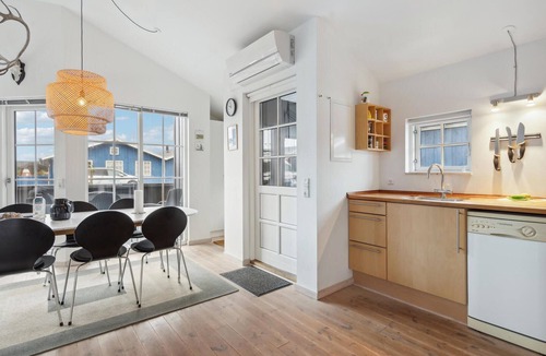 Nørre Lyngvig House | Beautiful home in Hvide Sande with WiFi