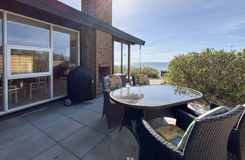 Kelstrup Strand House | Beautiful home in Haderslev with WiFi