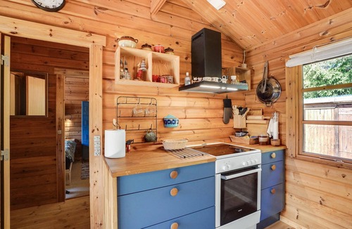 Odde House | Beautiful home in Hadsund with kitchen