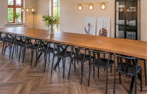 Hadsund House | Beautiful Home In Hadsund With Sauna