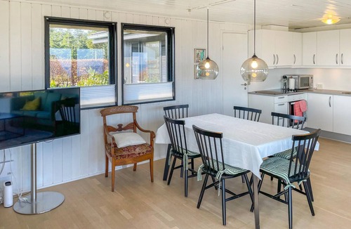 Hesselager House | Beautiful home in Hesselager with house sea view