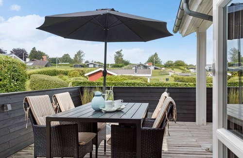 Hejls House | Beautiful home in Hejls with WiFi