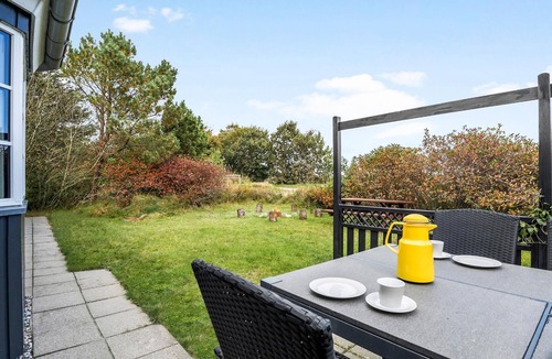 Hemmet House | Beautiful home in Hemmet with kitchen