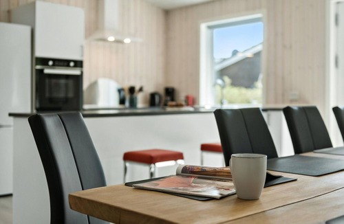 Bork Havn House | Beautiful home in Hemmet with WiFi