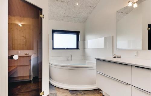Henne Strand House | Beautiful Home In Henne With Sauna