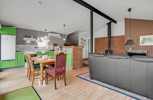 Skovgaarde House | Beautiful home in Herning with WiFi