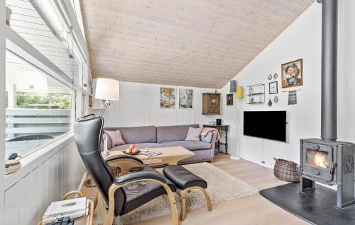 Skovgaarde House | Beautiful Home In Herning With Wifi