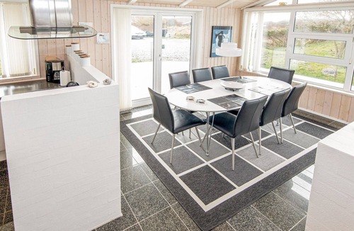 Hjørring House | Beautiful home in Hjørring with sauna