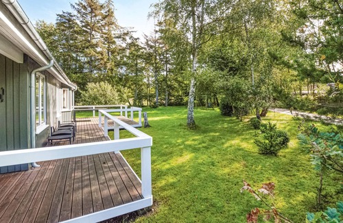 Hojby House | Beautiful home in Højby with WiFi