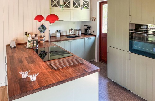 Hojby House | Beautiful home in Højby with WiFi