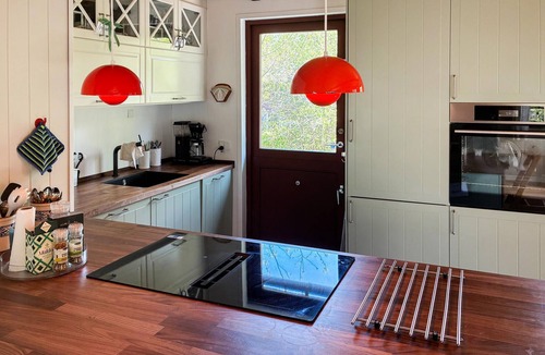 Hojby House | Beautiful home in Højby with WiFi