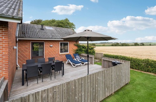 Nørre Sejerslev House | Beautiful home in Højer with WiFi