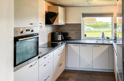 Holbaek House | Beautiful home in Holbæk with WiFi