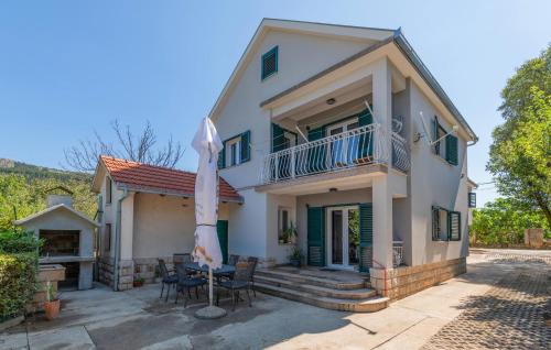 Donji Prolozac House | Beautiful Home In Prolozac Donji