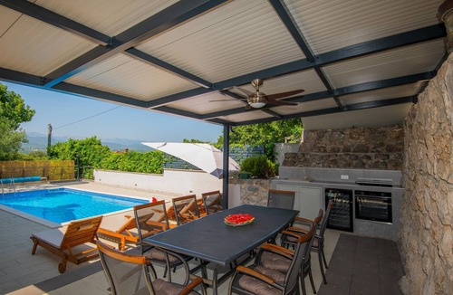 Imotski House | Beautiful home in Glavina Donja